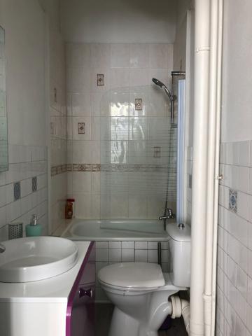 49000 ANGERS TYPE 1 MEUBLE - QUARTIER CENTRE VILLE