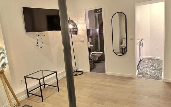 Appartement à vendre    1 pièce • 20,37 m2 Vincennes