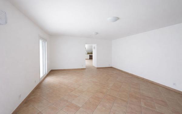 Appartement à louer    4 pièces • 97,50 m2 Villemoustaussou