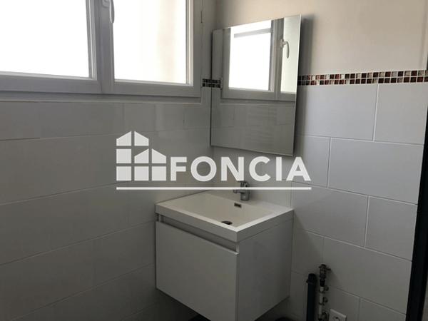 Location Studio 30.32 m² - 25 RUE LAURENDEAU Amiens 80000