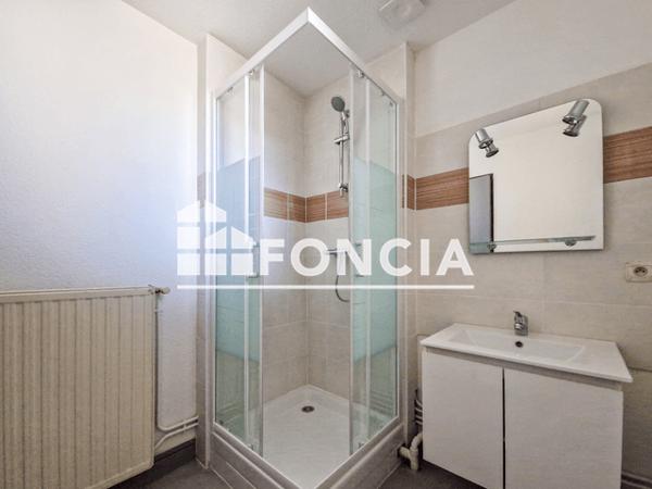 Location Appartement 3 pièces 55.92 m² - 3 RUE DES CORDIERS La Cote Saint Andre 38260