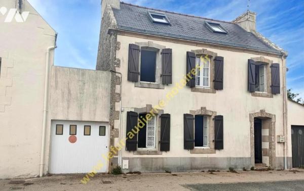 MAISON EN PIERRES PROCHE MER ET COMMERCES