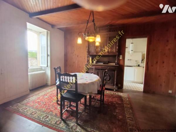 MAISON EN PIERRES PROCHE MER ET COMMERCES