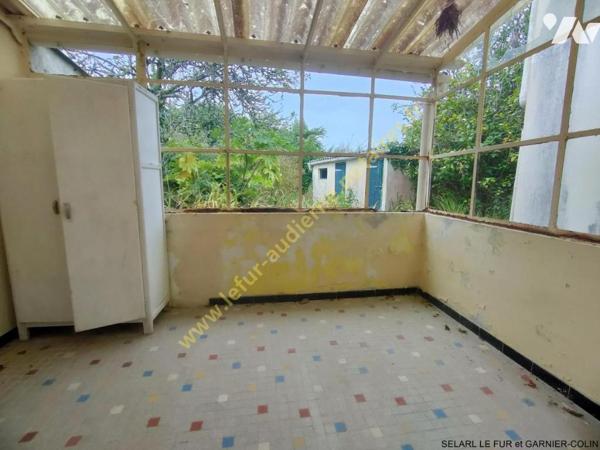 MAISON EN PIERRES PROCHE MER ET COMMERCES