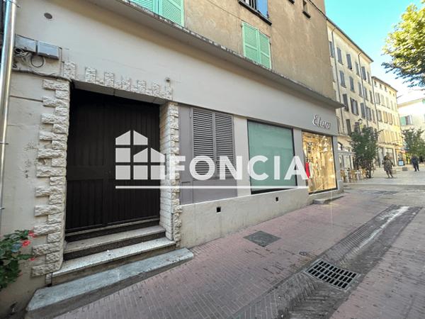 Location Studio meublé 14.26 m² - 37 RUE JEAN JACQUES ROUSSEAU Manosque 04100