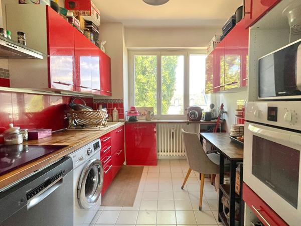 Appartement Angers La Madeleine T4/T5 - 3 chambres, bureau, garage, cave Angers