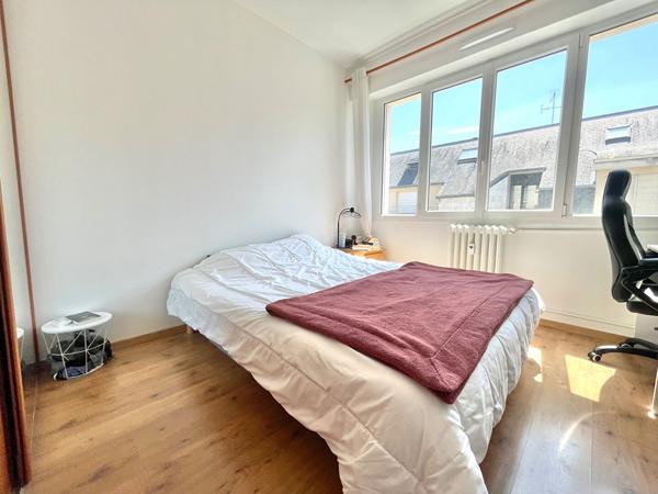 Appartement Angers La Madeleine T4/T5 - 3 chambres, bureau, garage, cave Angers