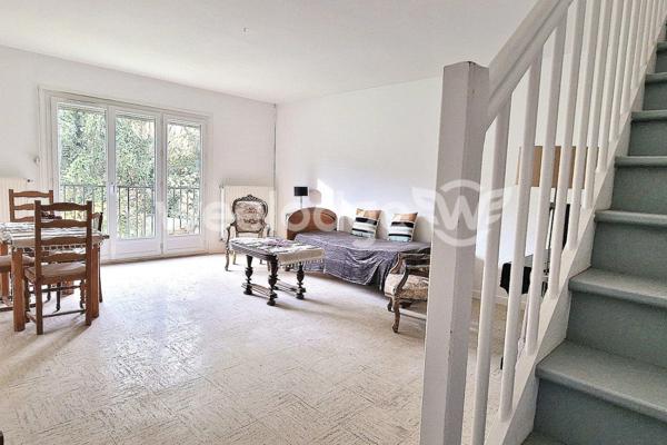 Maison à vendre 4 pièces de 97 m² à Élancourt