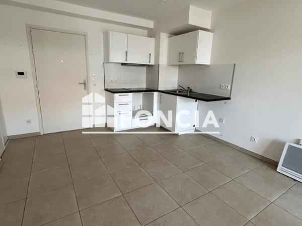 Location Appartement 2 pièces 38.54 m² - 200-230 RUE DU CANNIER Le Lavandou 83980