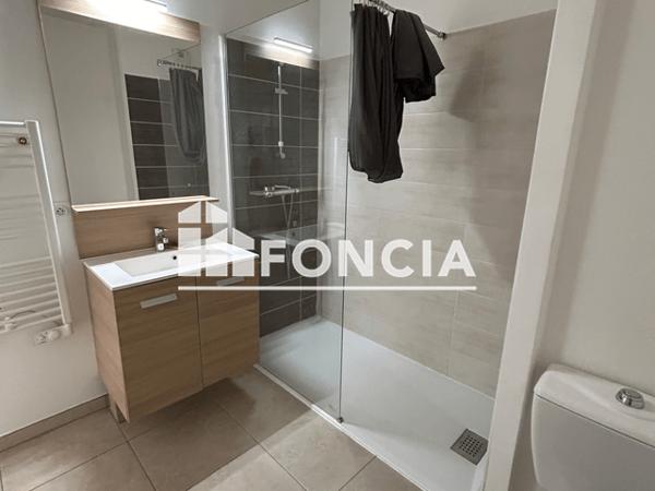 Location Appartement 2 pièces 38.54 m² - 200-230 RUE DU CANNIER Le Lavandou 83980