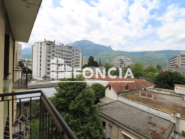 Location Appartement meublé 3 pièces 56.95 m² - 37 B CHEMIN MENEY Grenoble 38100