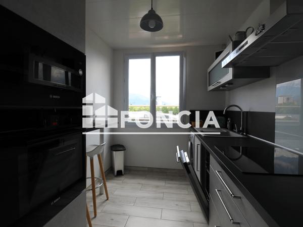Location Appartement meublé 3 pièces 56.95 m² - 37 B CHEMIN MENEY Grenoble 38100