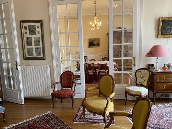 Appartement 4 chambres rue Isabey avec studio indépendant 25 m2