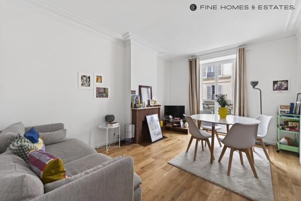 Appartement F3 à vendre  3 pièces - 46,56 m2 PARIS - 75007