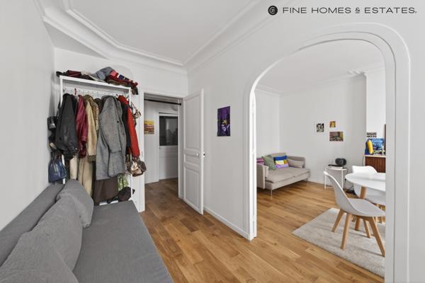 Appartement F3 à vendre  3 pièces - 46,56 m2 PARIS - 75007