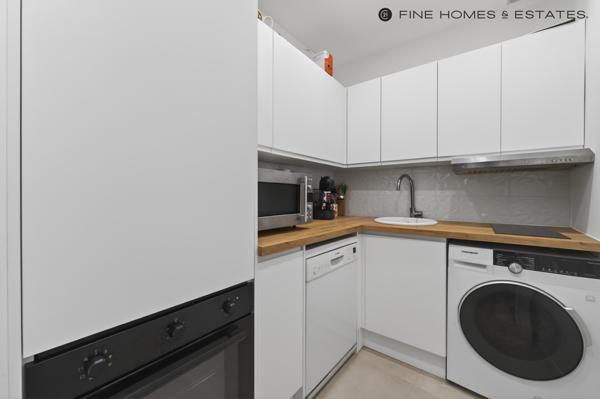 Appartement F3 à vendre  3 pièces - 46,56 m2 PARIS - 75007