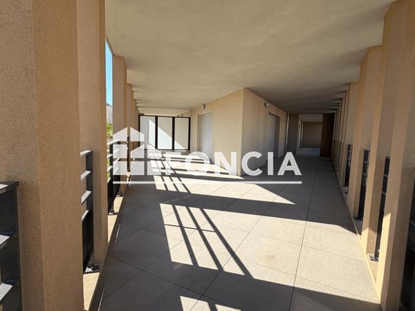 Location Appartement 3 pièces 67 m² - Trets 13530