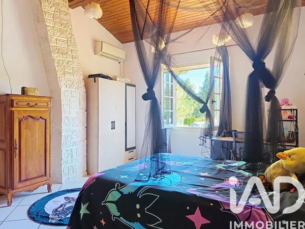 Maison à vendre 5 pièces 133 m² Velleron