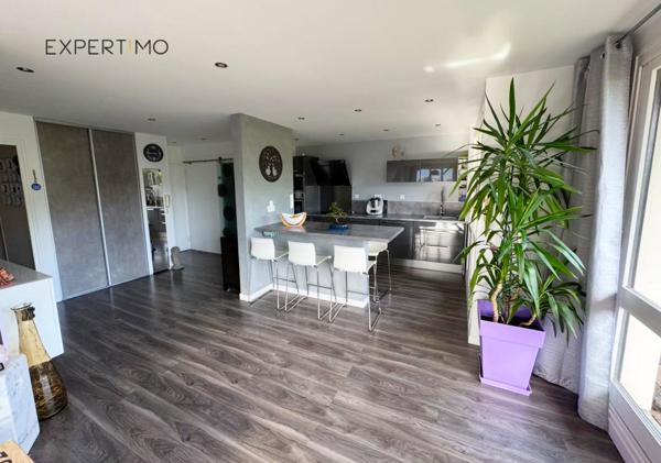 Échirolles (38130) Appartement T4 de 83 m² avec grand balcon – Résidence du Château