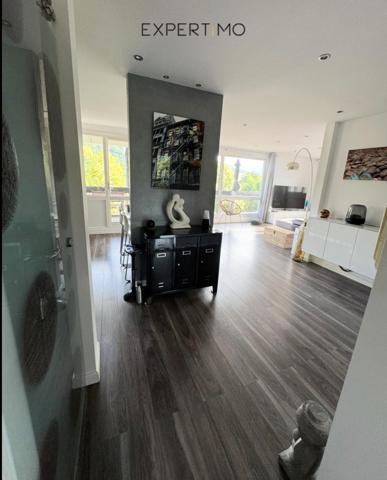 Échirolles (38130) Appartement T4 de 83 m² avec grand balcon – Résidence du Château