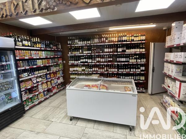 Alimentation​ à vendre 90 m² Flayosc