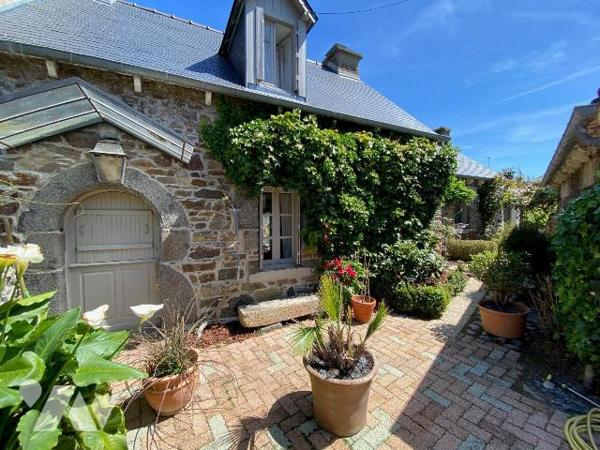 Maison à vendre à Binic-Étables-sur-Mer (22680) en Côtes-d'Armor (22).
Vous êtes actuellement ...