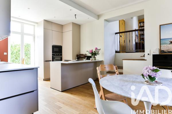 Maison à vendre 8 pièces 197 m² Rezé