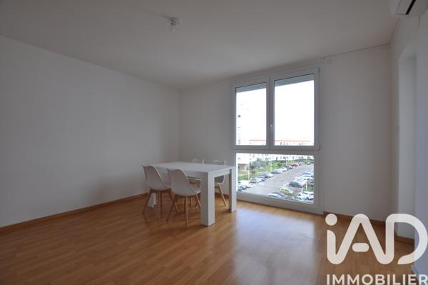 Location appartement 3 pièces 62 m² Perpignan