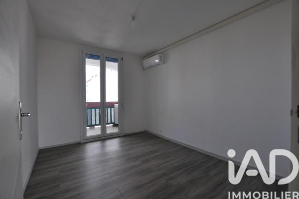 Location appartement 3 pièces 62 m² Perpignan