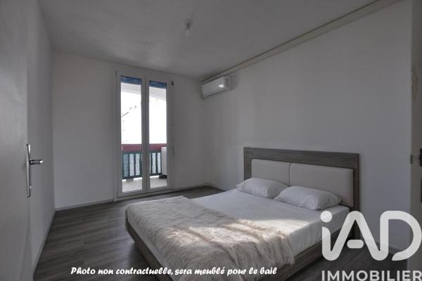 Location appartement 3 pièces 62 m² Perpignan