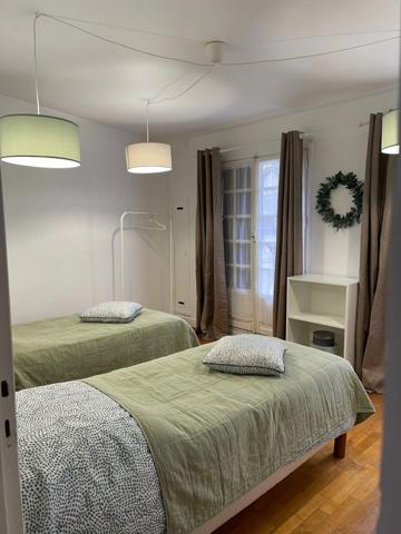 La Roche-Guyon - Immeuble pour résidence principale - investissment locatif ou projet de vie intergénérationnel