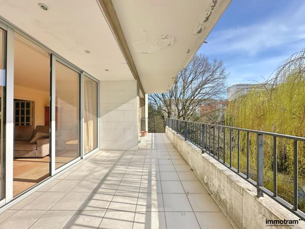 Vente Appartement 152m 2 - 3 chambre(s) - Lille, Saint Maur • Réf. VA26982
