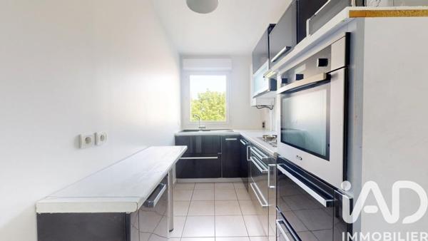 Appartement à vendre 3 pièces 64,21 m² Trappes
