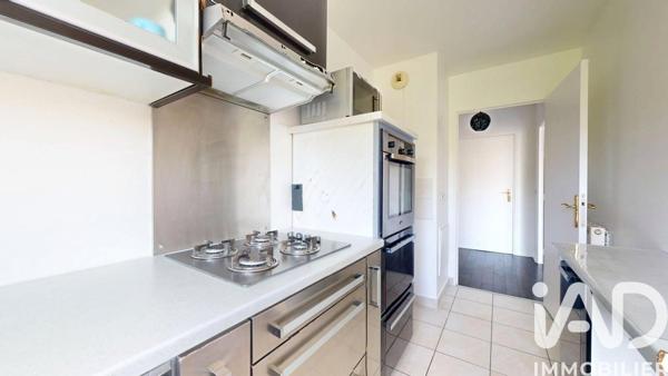 Appartement à vendre 3 pièces 64,21 m² Trappes
