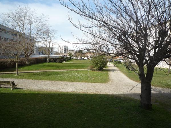 T3 MEUBLE A L'ANNEE LA ROCHELLE