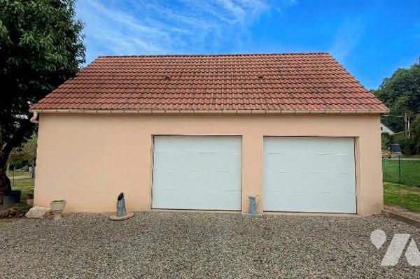 Maison récente de 172 m² à vendre à proximité du centre-ville de Nogent-le-Rotrou

Située à p...