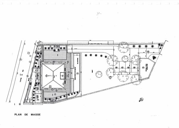 Studio / Parking / Calme