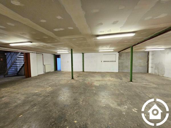 Batiments de stockages avec bureau