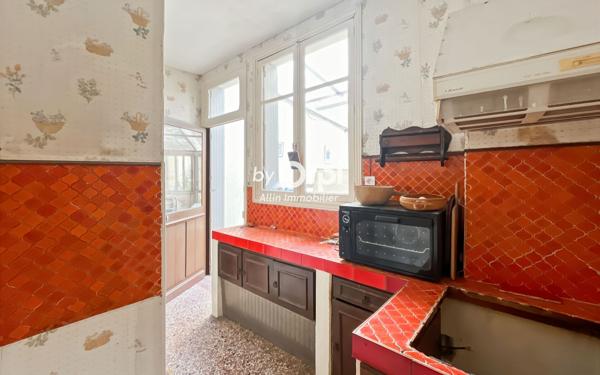 Maison à vendre    5 pièces • 217 m2 Montluçon