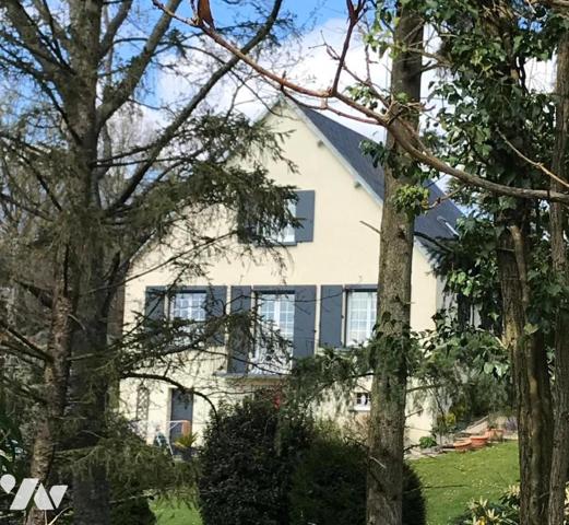 Maison de maître à GIEN, 157m² 