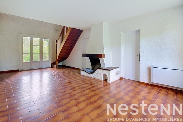 A VENDRE Maison 123m² -  4 chambres - avec jardin - au coeur de Taradeau