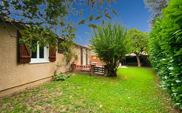 Maison à vendre    4 pièces •  Labastide-Saint-Pierre