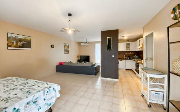 Maison à vendre    4 pièces •  Labastide-Saint-Pierre