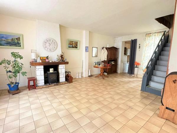 Immeuble à vendre 117m²