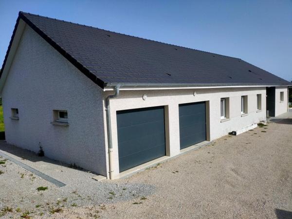 Maison neuve contemporaine  à 5 MIN  de Lons Le SAUNIER ( JURA )