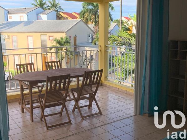 Appartement 3 pièces de 59 m² à Sainte-Rose (97115)