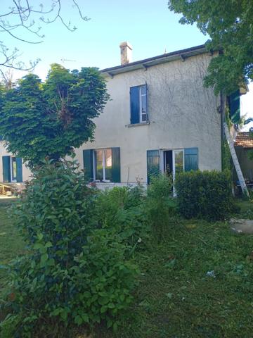 Le Mas-d'Agenais (47430) Grande maison, très lumineuse, 5 chambres, garage.