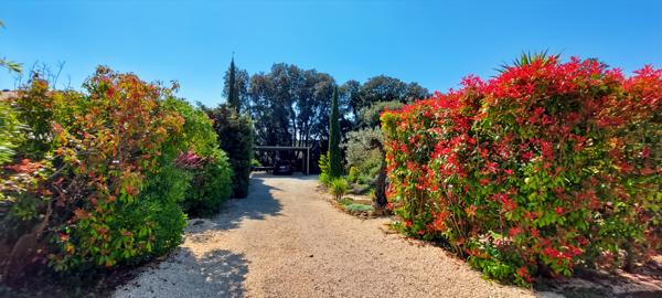 Uzès (30700) A vendre, belle villa à seulement 6 minutes d'Uzès