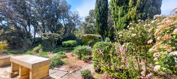 Uzès (30700) A vendre, belle villa à seulement 6 minutes d'Uzès