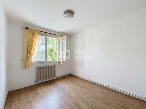 VILLA T6 LATTES CENTRE - FORT POTENTIEL POUR INVESTISSEUR OU PROJET DE RENOVATION